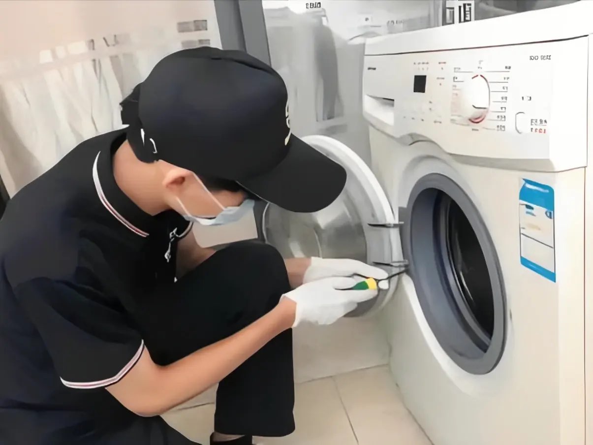 BOSCH洗衣机400售后维修客服24小时电话：您的全能洗护管家